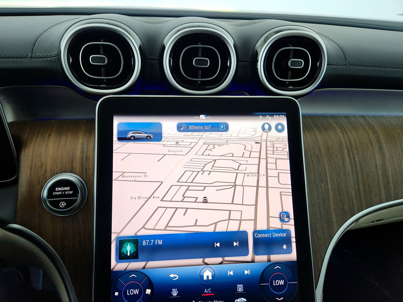 Certified 2024 Mercedes-Benz GLC 300 image 33