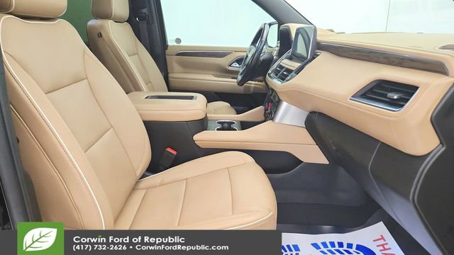 Used 2023 Chevrolet Suburban Premier w/ Texas Edition image 25