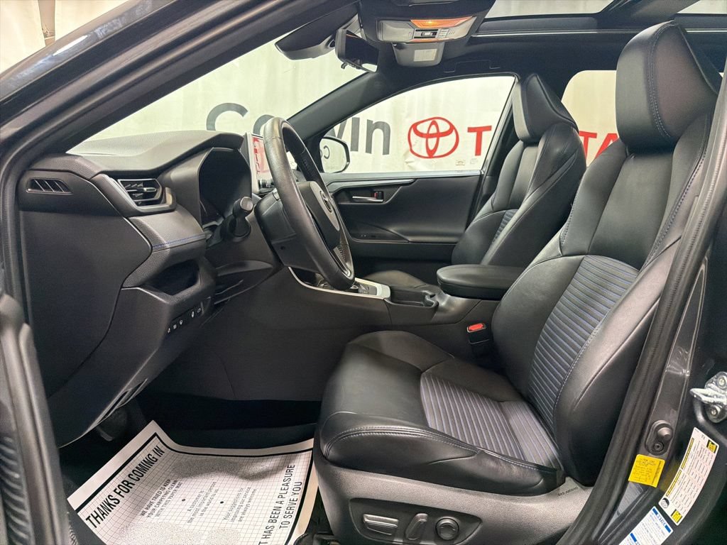 Used 2021 Toyota RAV4 XSE AWD/4WD image 22