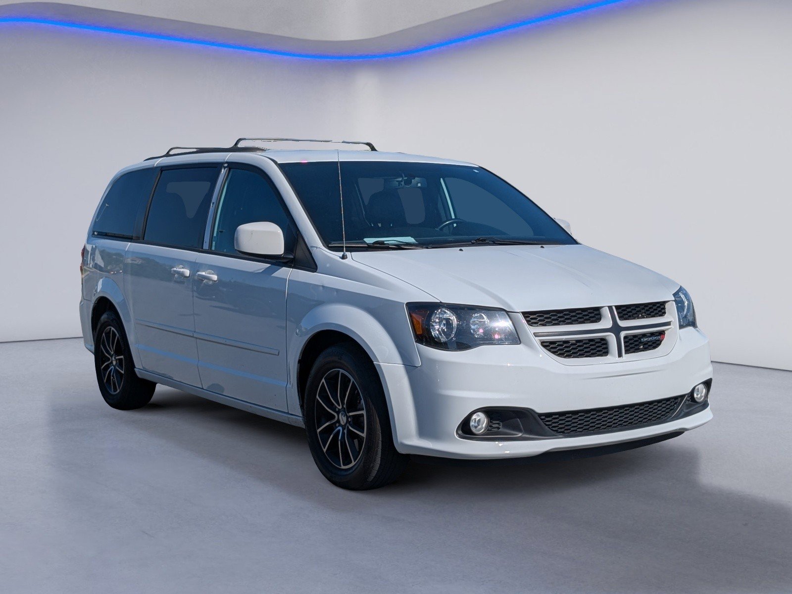 Used 2017 Dodge Grand Caravan GT FWD image 5