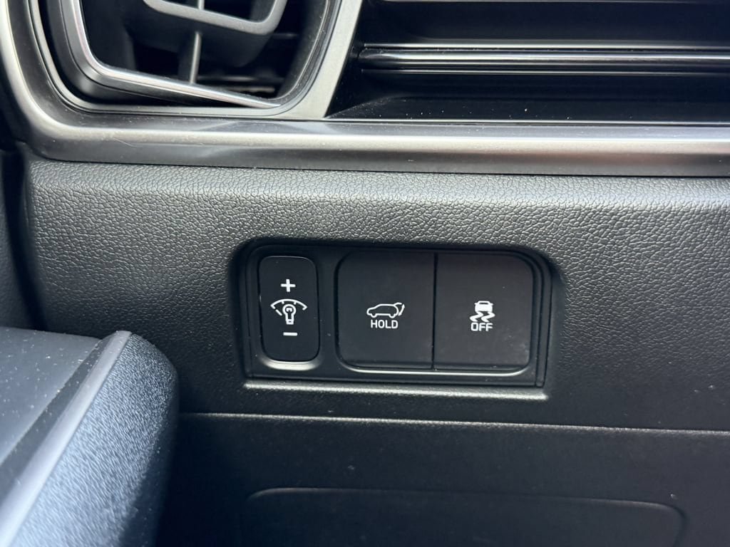 Certified 2025 Kia Sorento EX FWD image 27