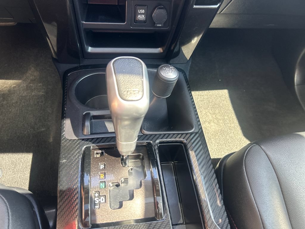 Certified 2019 Toyota 4Runner TRD Off-Road Premium AWD/4WD image 26