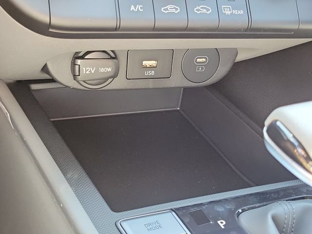 New 2026 Hyundai Elantra SE FWD image 13