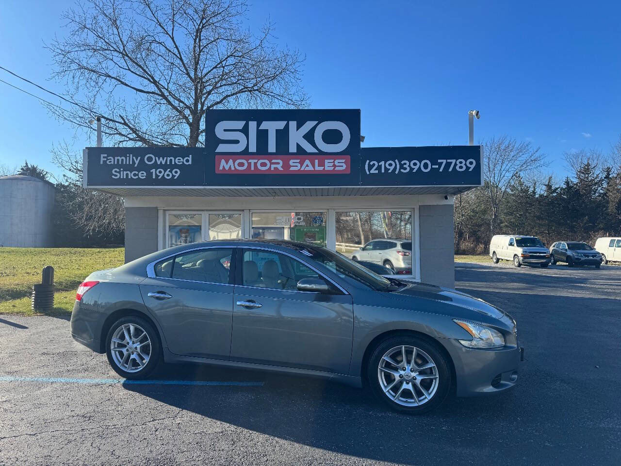 Used 2011 Nissan Maxima 3.5 SV w/ Premium Pkg