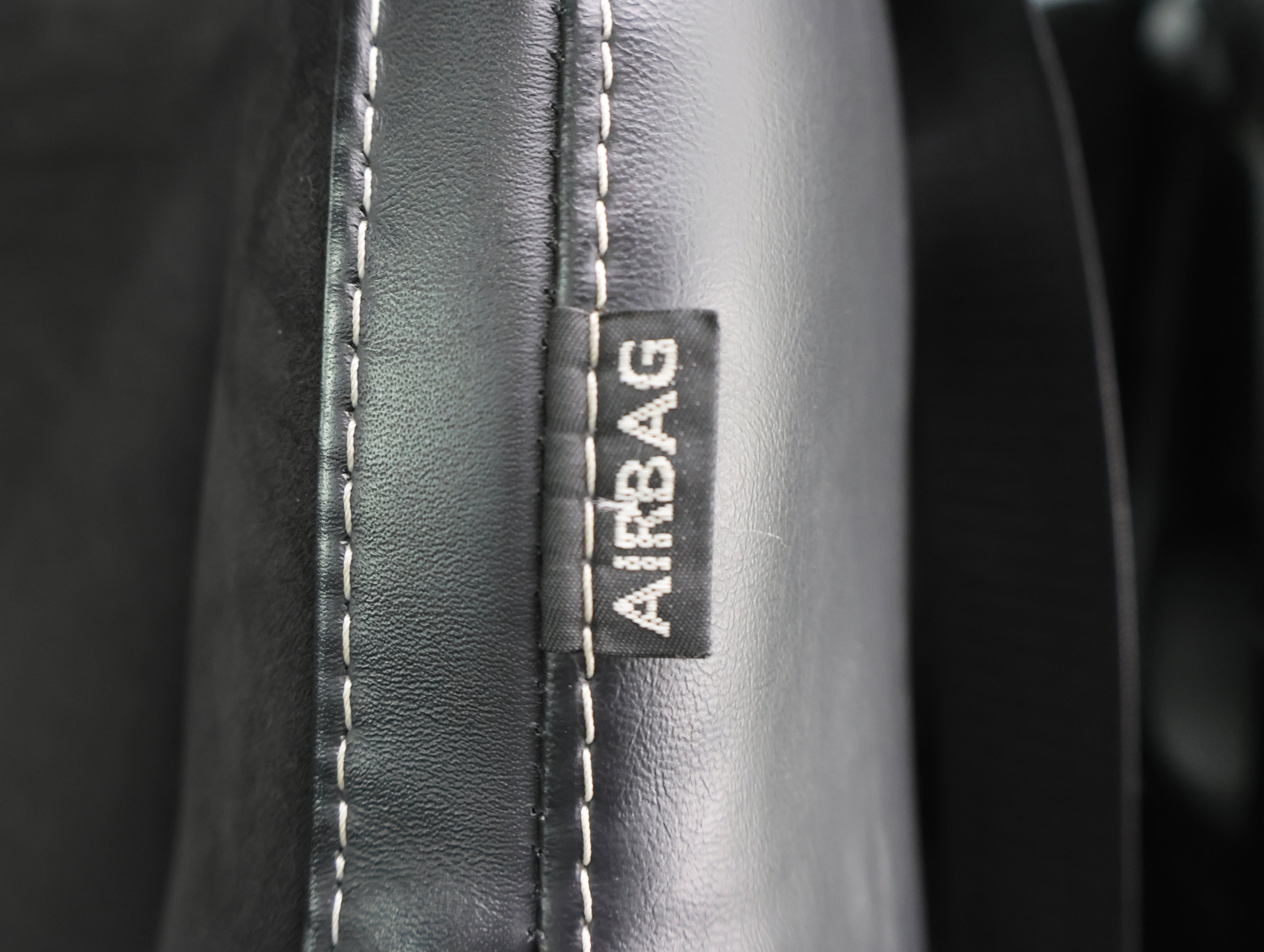 Used 2015 Dodge Challenger SRT Hellcat image 36