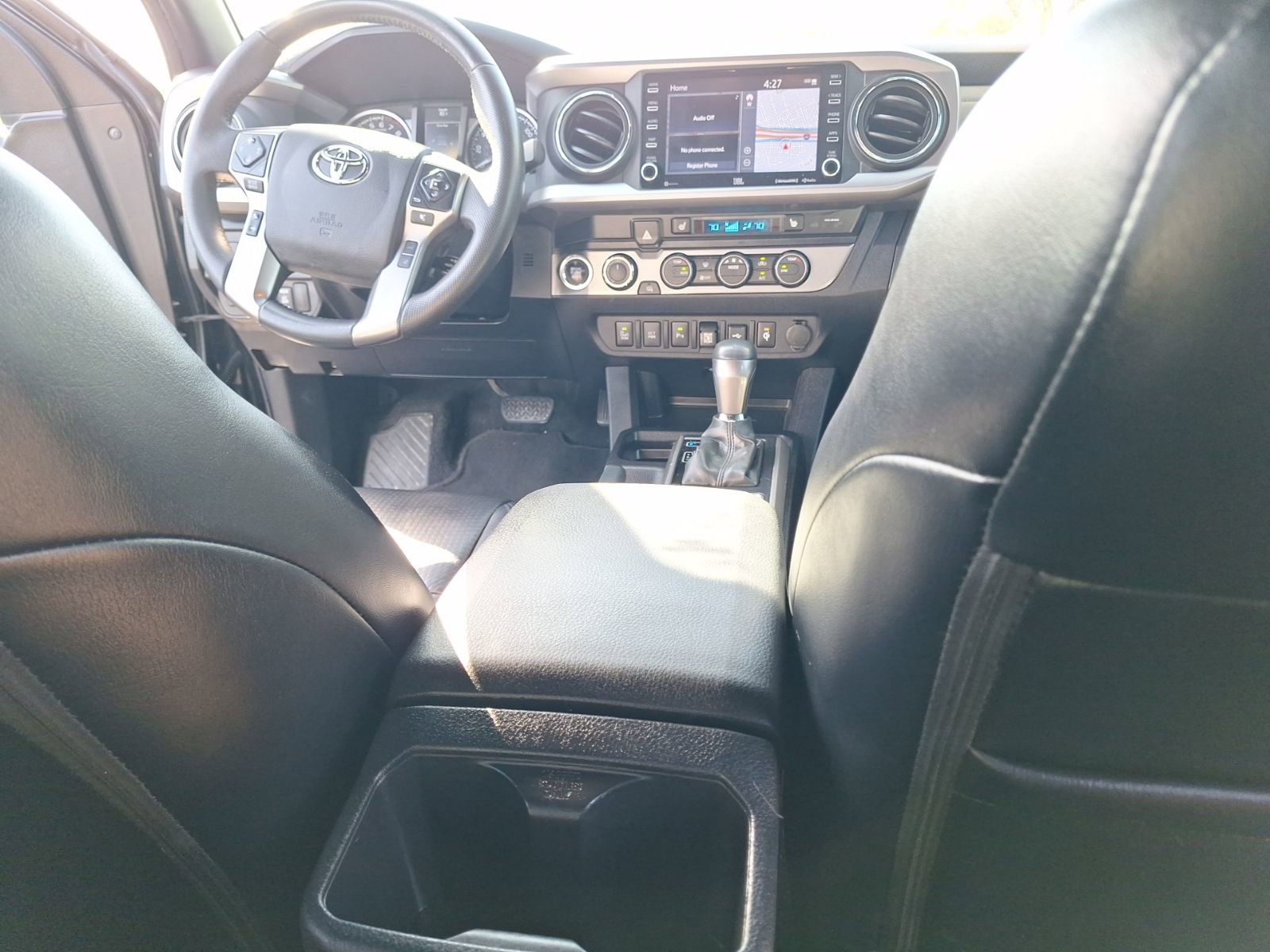 Used 2022 Toyota Tacoma Limited image 24