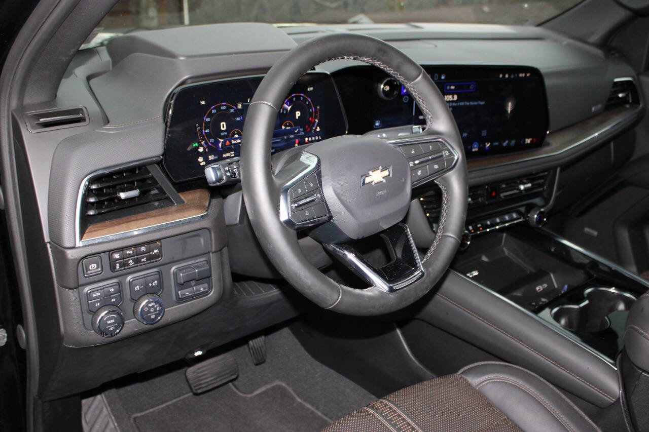 Used 2025 Chevrolet Tahoe High Country image 7