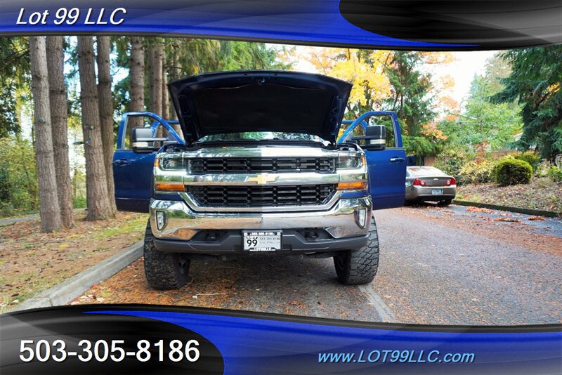 Used 2018 Chevrolet Silverado 1500 LT w/ All Star Edition AWD/4WD image 26