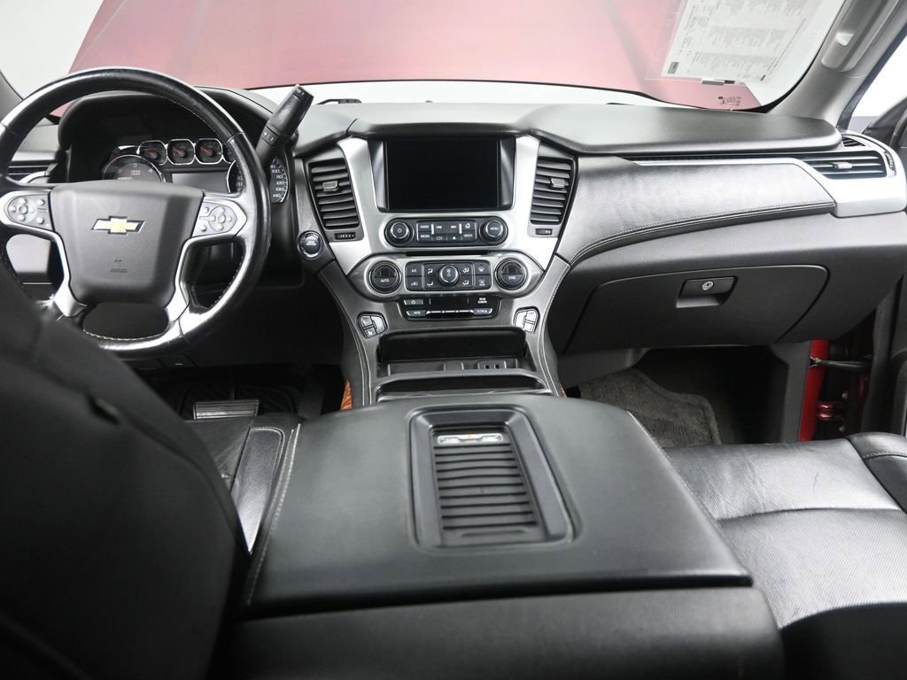 Used 2017 Chevrolet Suburban Premier image 26