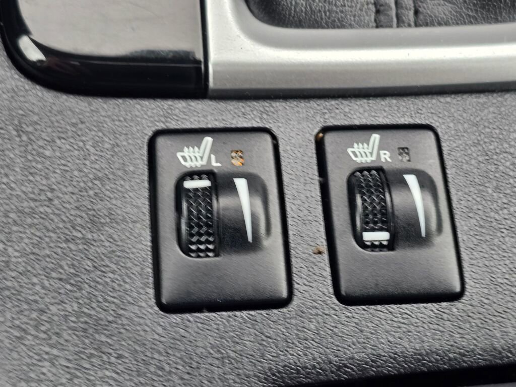 Used 2017 Toyota Highlander XLE AWD/4WD image 51