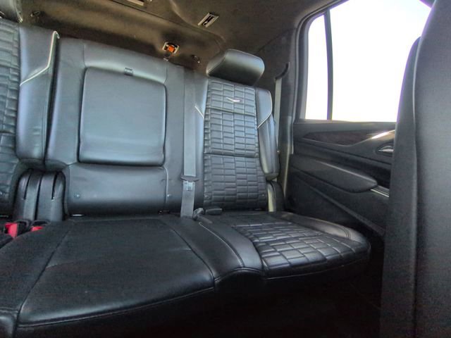 Used 2022 Cadillac Escalade ESV Sport Platinum image 6