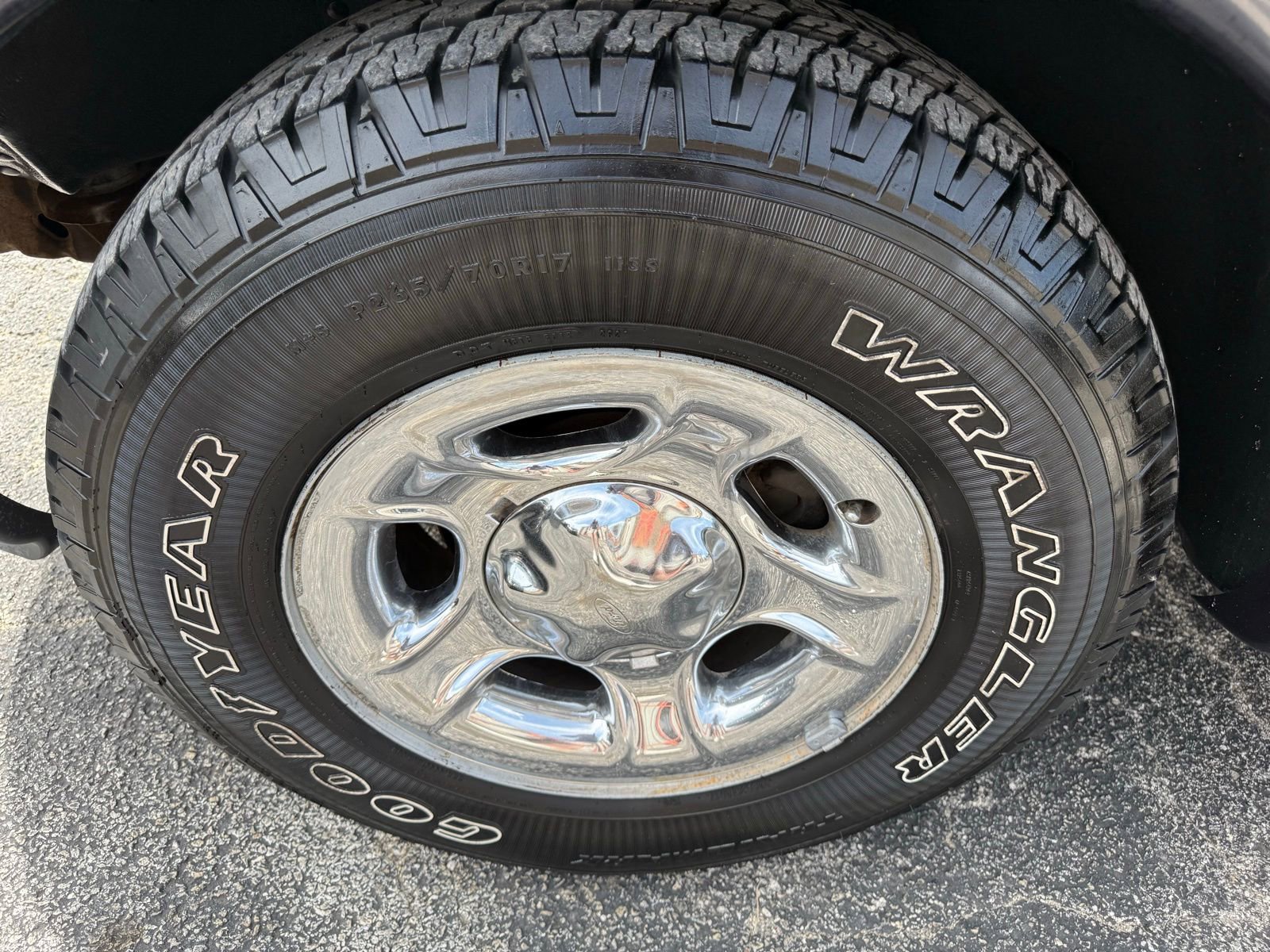 Used 2001 Ford F150 Lariat RWD image 9