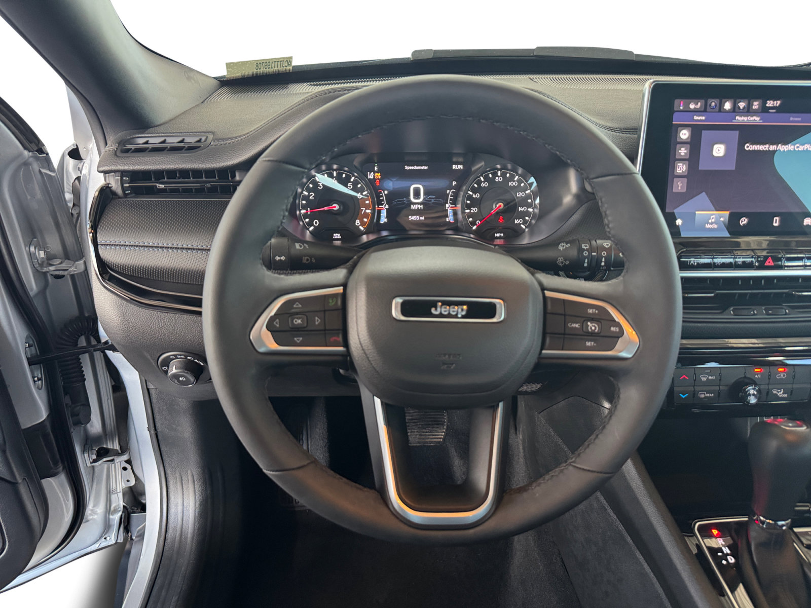 Certified 2026 Jeep Compass Latitude AWD/4WD image 13
