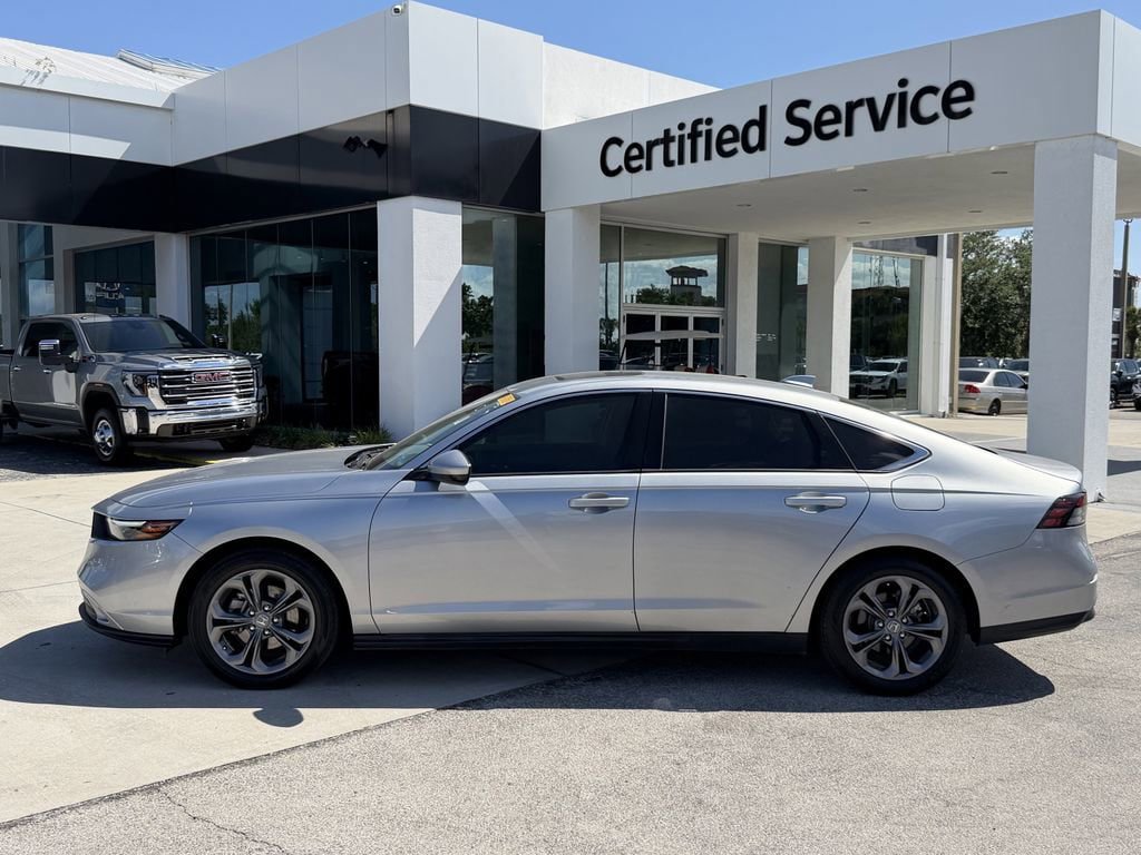 Used 2024 Honda Accord EX image 8