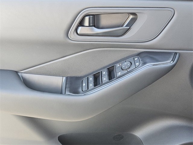 New 2026 Nissan Rogue S image 28