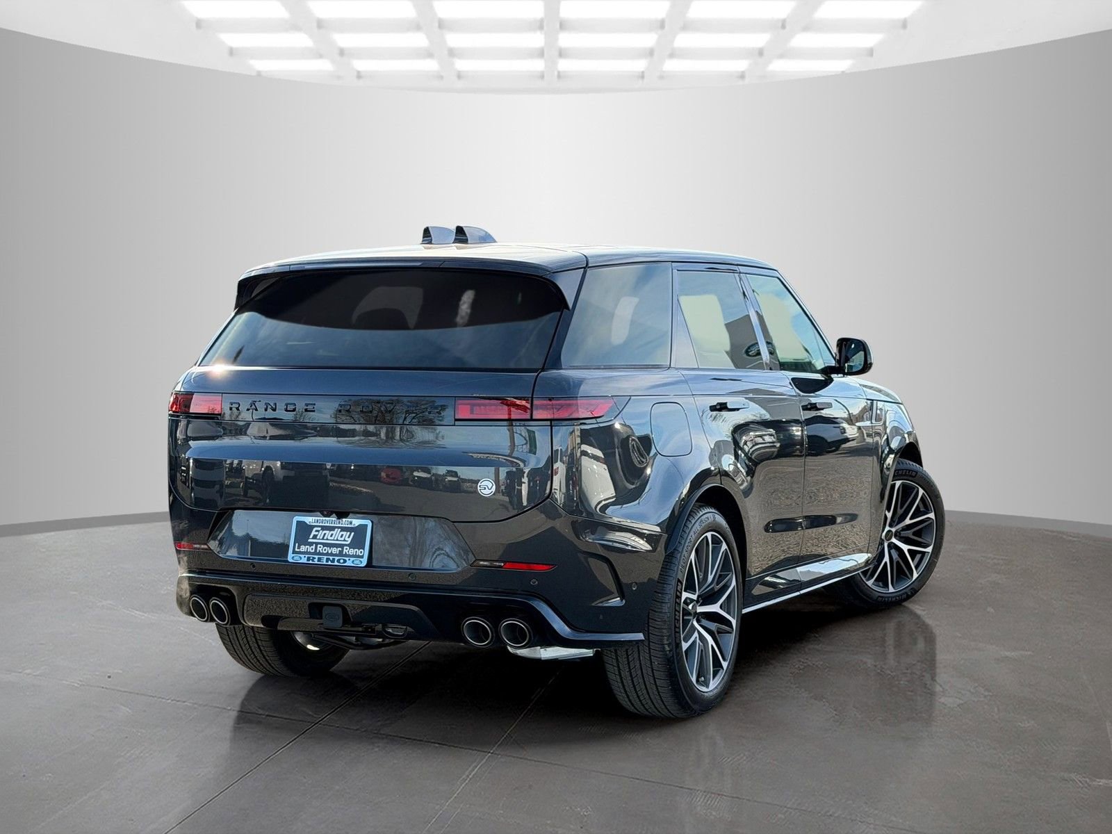 New 2026 Land Rover Range Rover Sport SV image 5