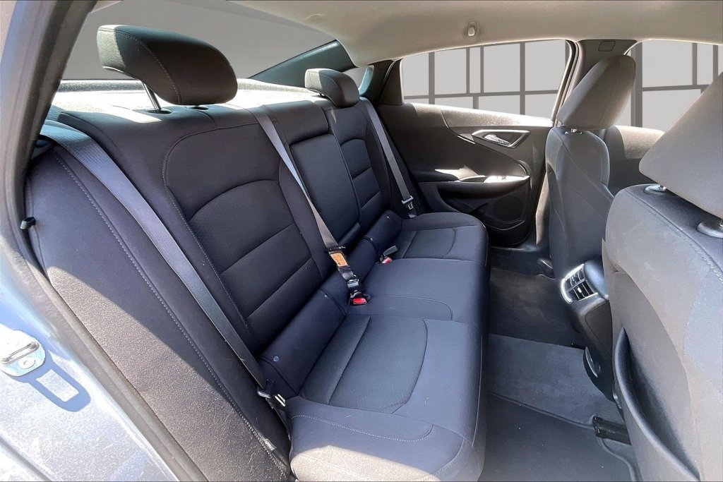 Used 2024 Chevrolet Malibu LT FWD image 24
