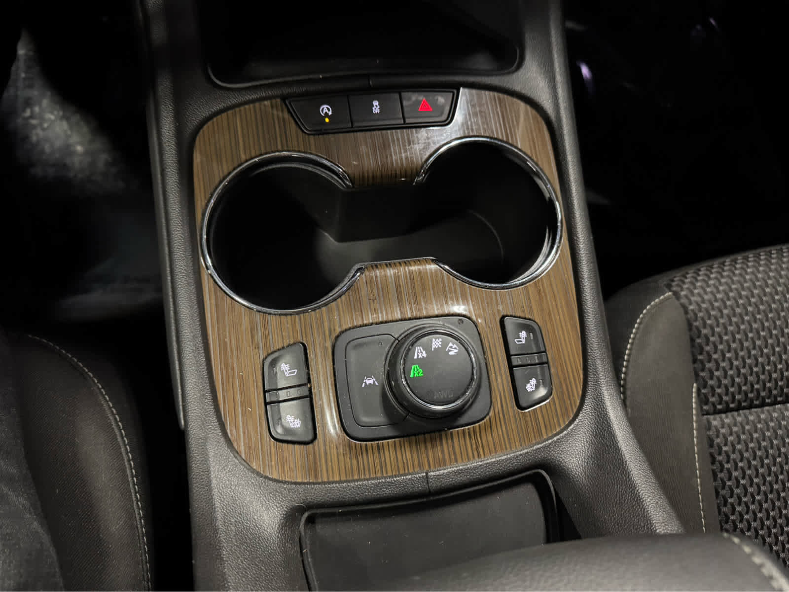 Certified 2023 GMC Acadia SLE w/ Driver Convenience Package image 20