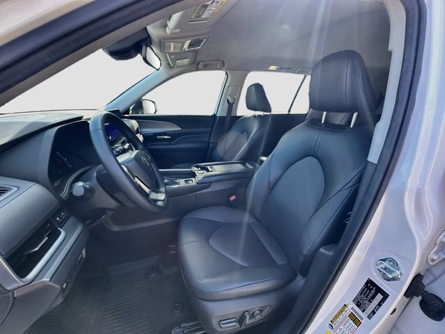 Used 2024 Toyota Grand Highlander AWD image 20