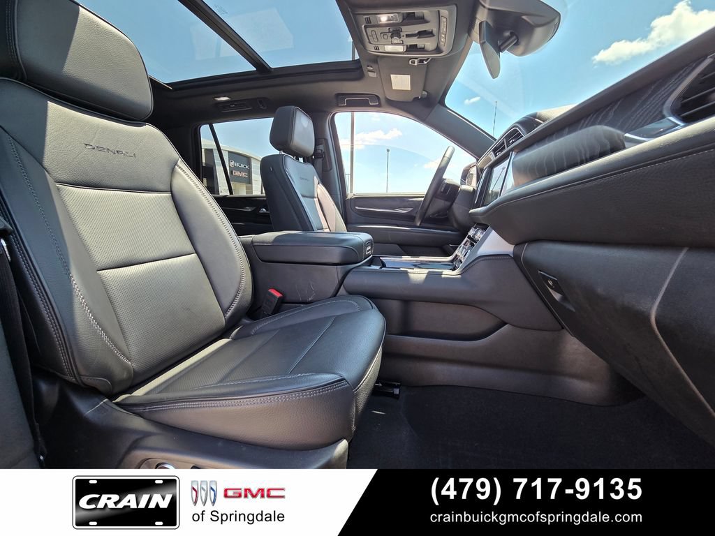 Used 2024 GMC Yukon Denali AWD/4WD image 30