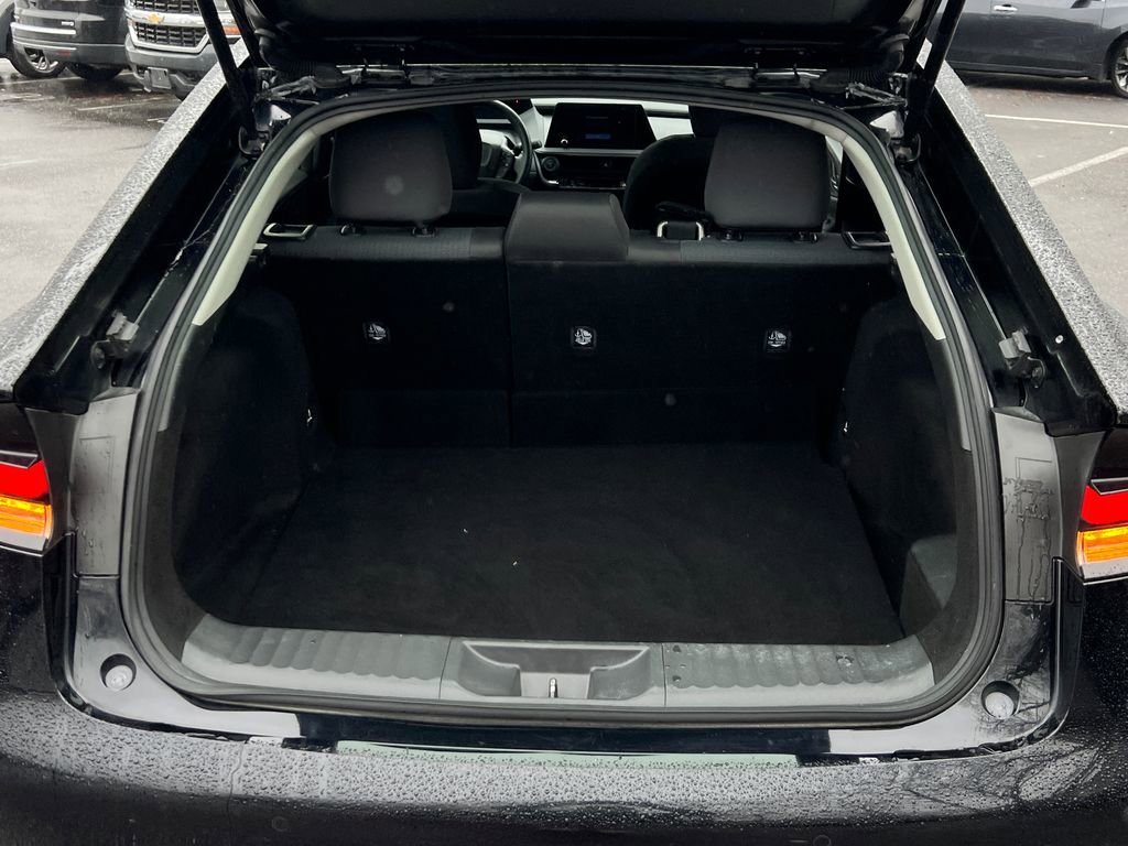 Used 2024 Toyota Prius LE image 15