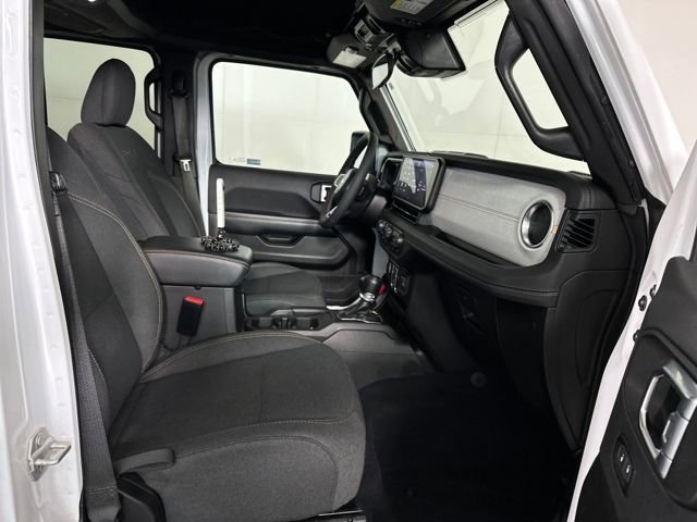 Used 2024 Jeep Wrangler Sahara 4xe image 28