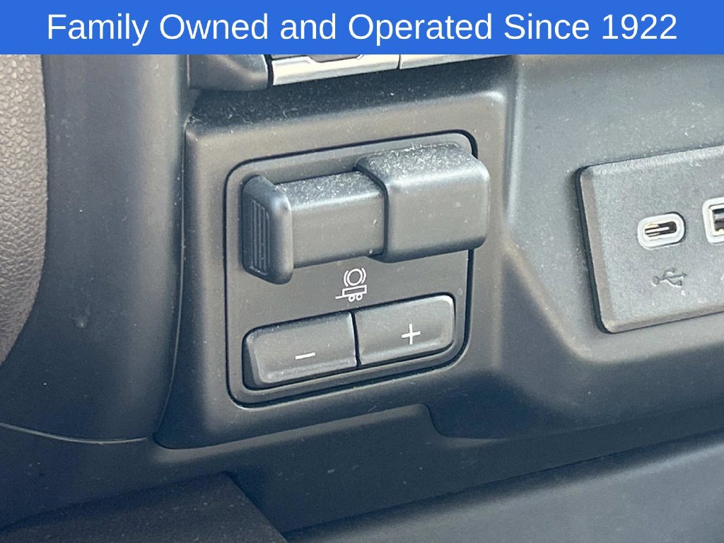 Used 2020 Chevrolet Silverado 1500 RST AWD/4WD image 21
