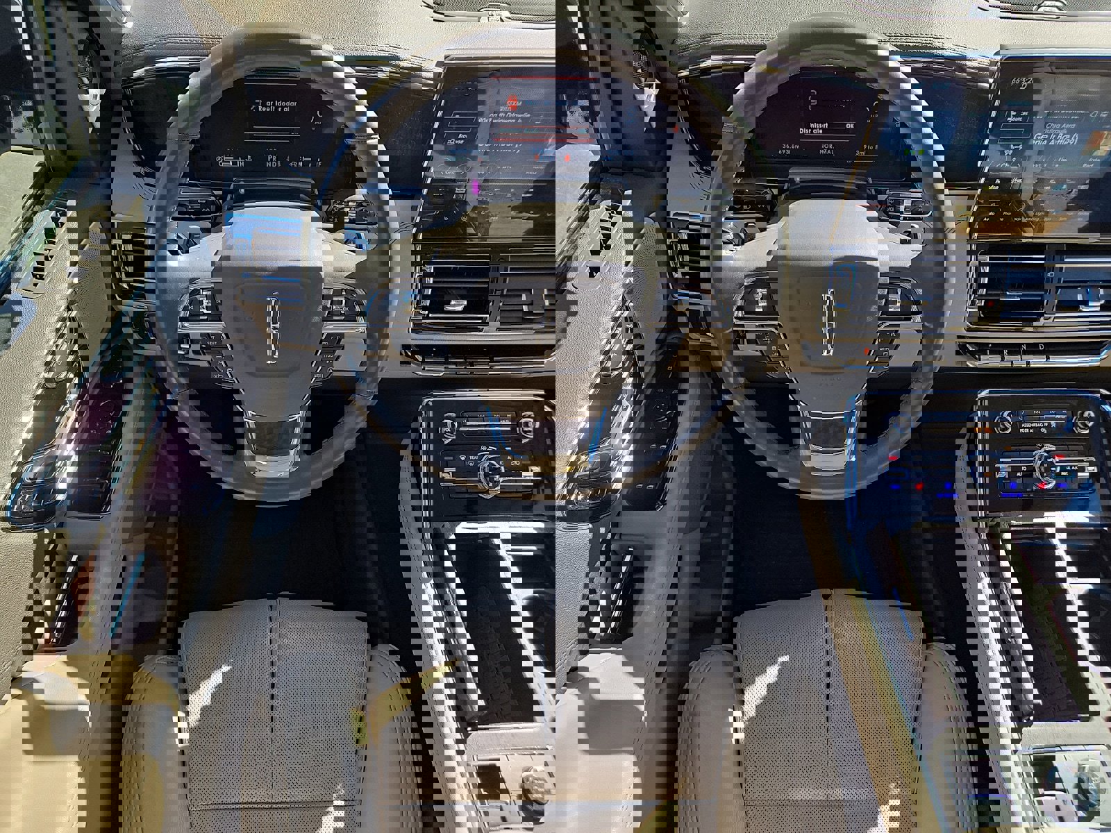 Used 2023 Lincoln Navigator Reserve image 12