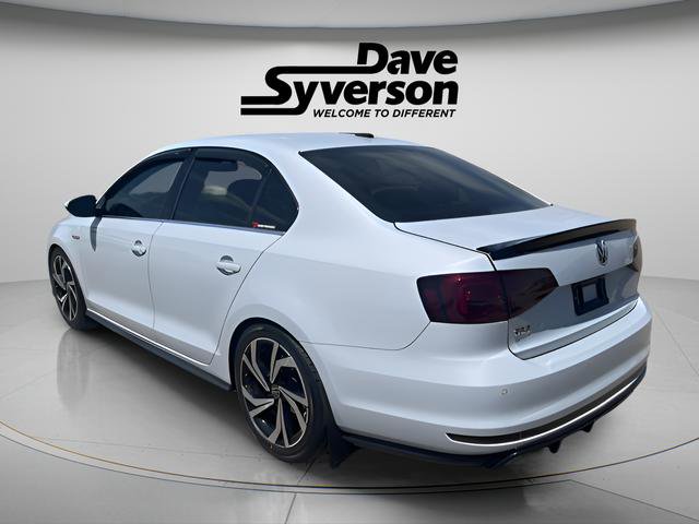 Used 2017 Volkswagen Jetta GLI FWD image 6
