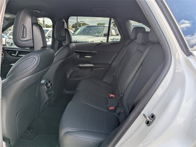Used 2025 Mercedes-Benz GLC 300 image 15