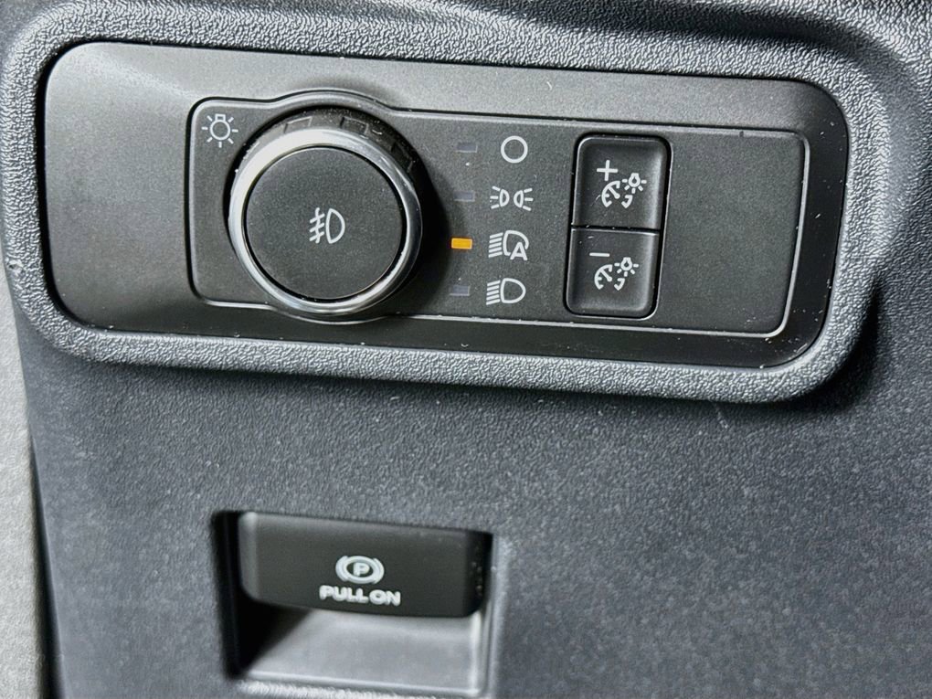 Used 2022 Ford Bronco Black Diamond image 15