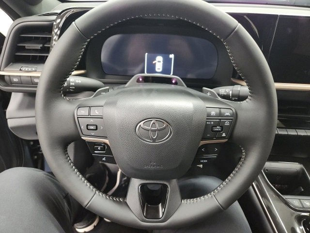 New 2026 Toyota Crown Platinum image 31