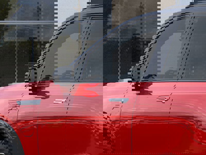 New 2026 Cadillac Vistiq Sport image 12