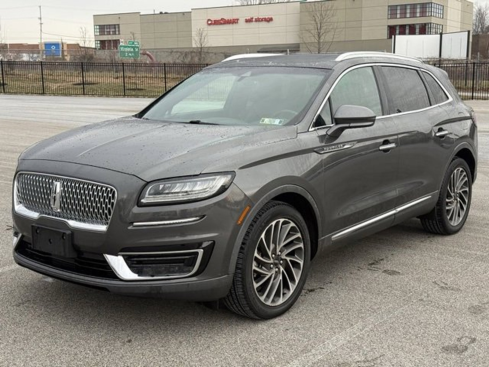 Used 2019 Lincoln Nautilus Reserve w/ Cargo Utility Package image 2