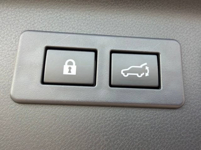 Used 2025 Subaru Forester Sport AWD/4WD image 12