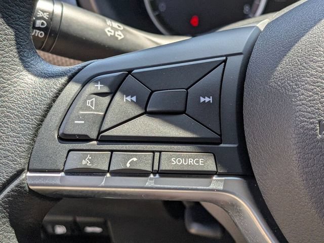 Used 2020 Nissan Kicks S FWD image 16