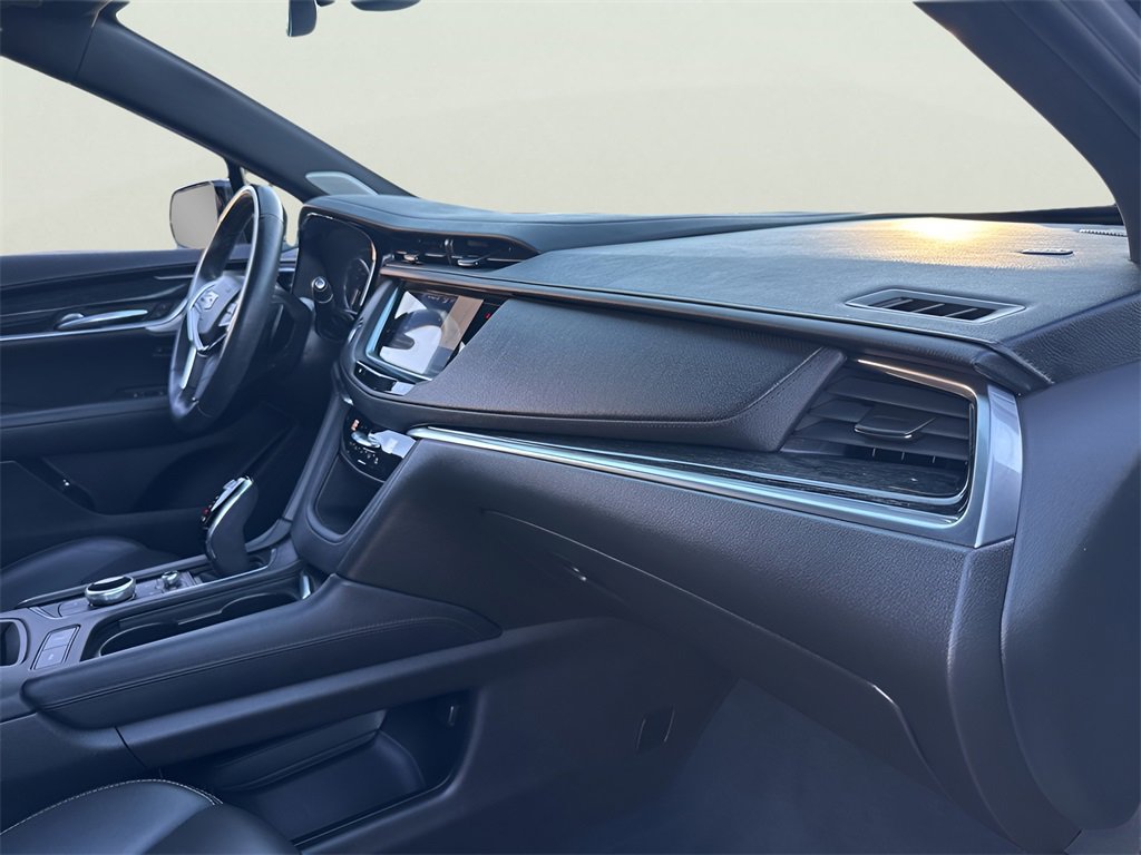 Certified 2022 Cadillac XT5 Premium Luxury image 19