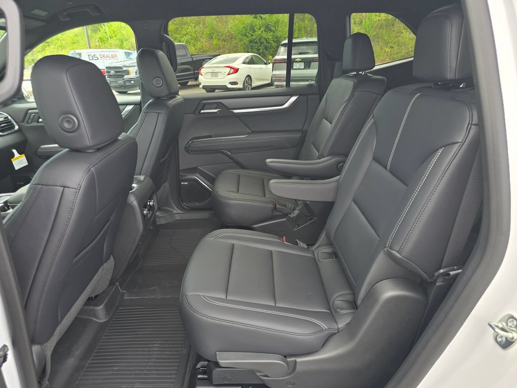 New 2026 GMC Acadia Elevation w/ Elevation Premium Package AWD/4WD image 11