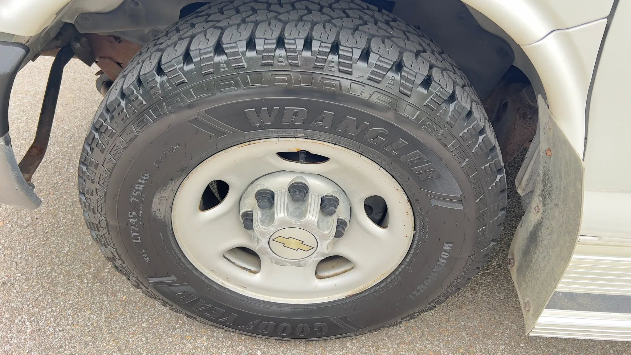 Used 2012 Chevrolet Express 3500 LT w/ LT Preferred Equipment Group RWD image 9