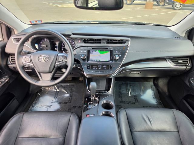Used 2018 Toyota Avalon XLE Premium w/ All Weather Liner Package FWD image 30