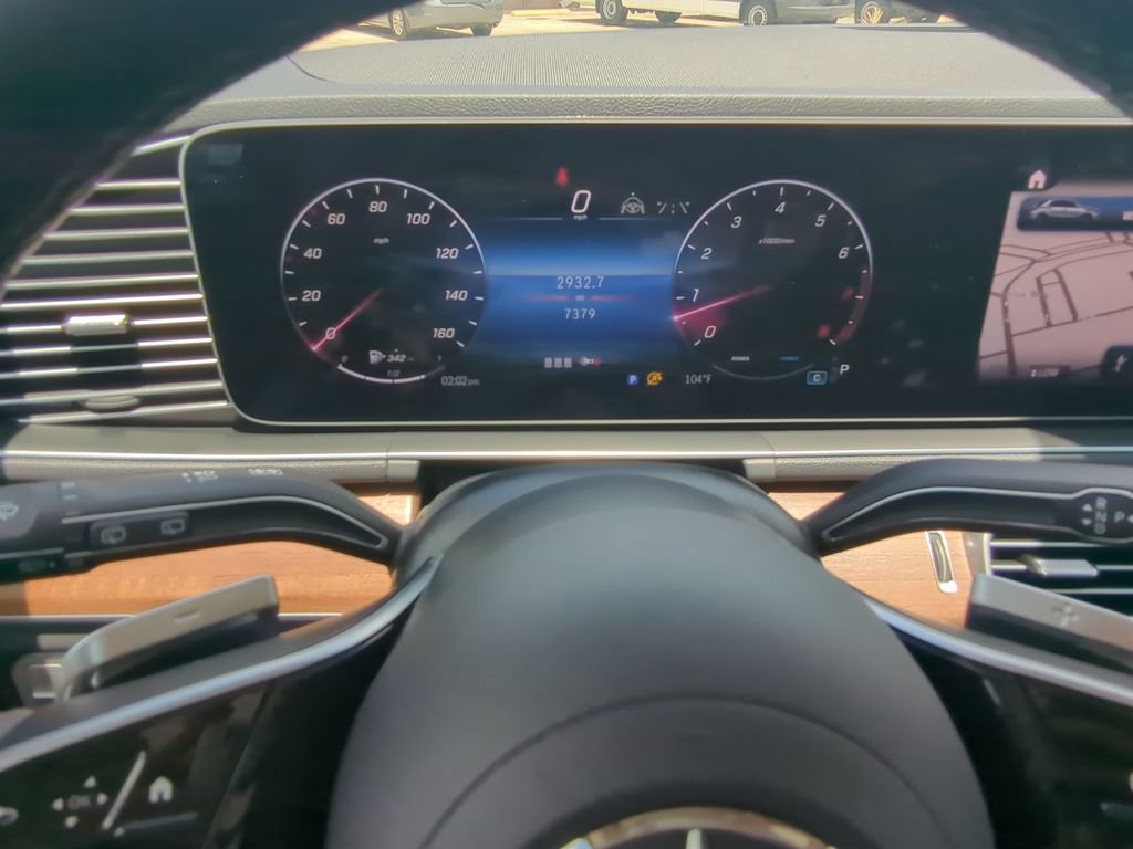 Used 2025 Mercedes-Benz GLE 350 4MATIC image 15