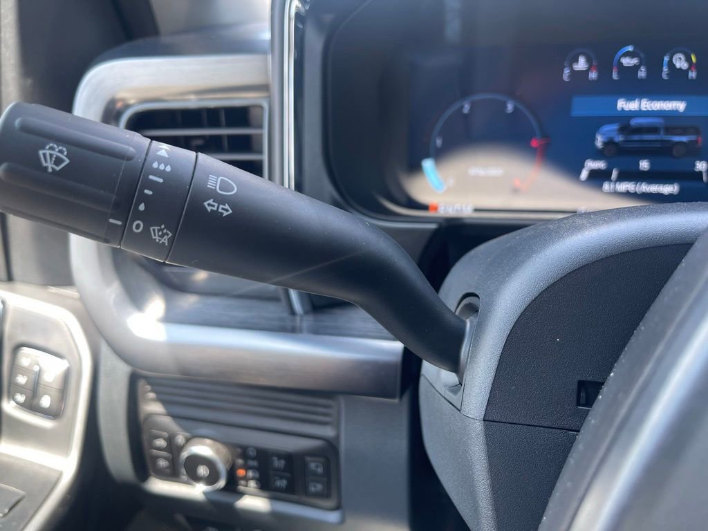 New 2025 Ford F250 Lariat w/ Lariat Ultimate Package image 32