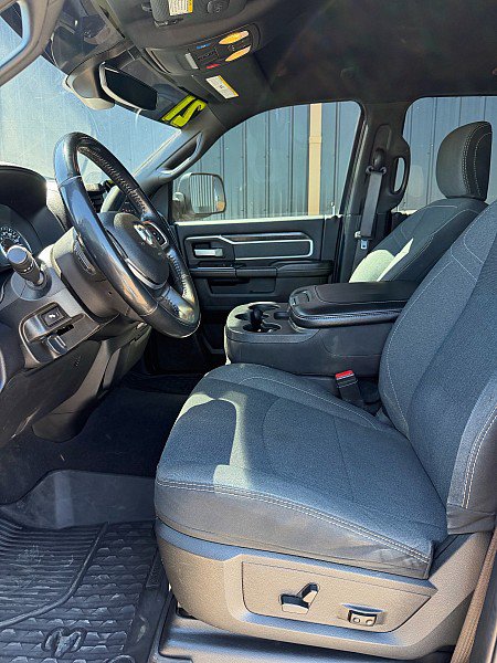 Used 2021 RAM 3500 Big Horn w/ Level 2 Equipment Group AWD/4WD image 7