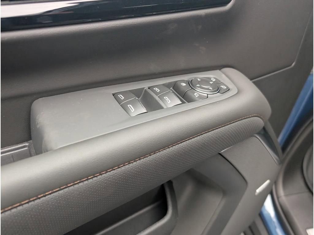 New 2026 Chevrolet Tahoe High Country image 15