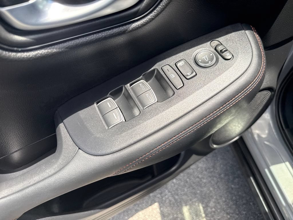 Certified 2024 Honda HR-V Sport image 10