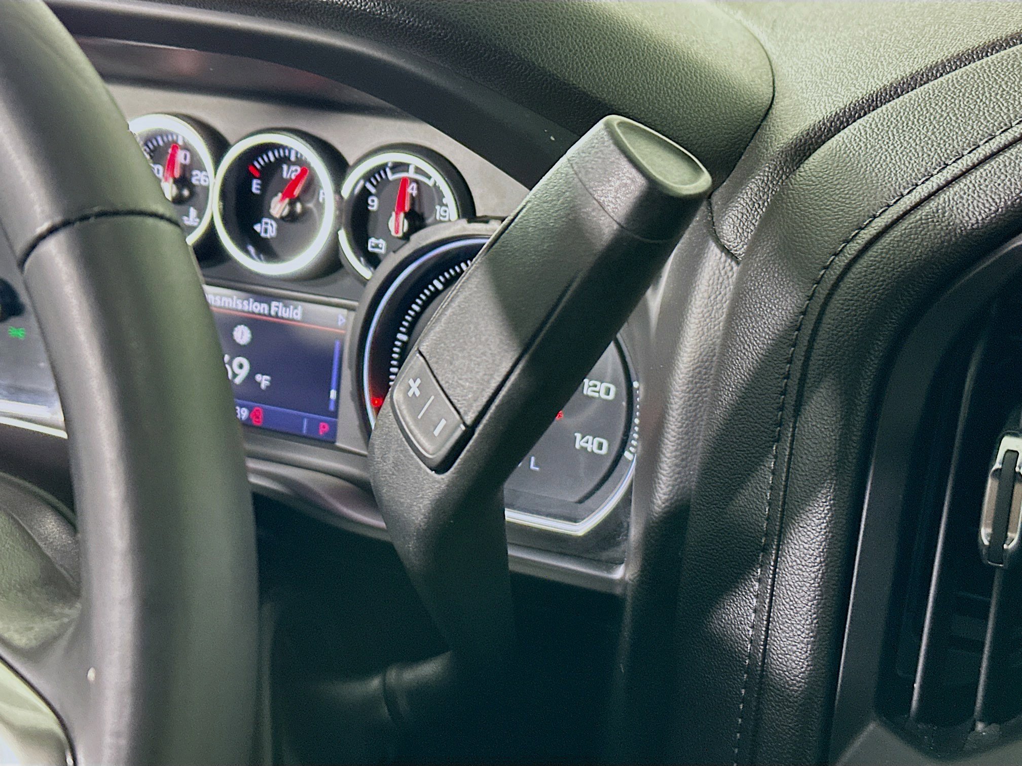 Used 2021 Chevrolet Silverado 1500 LT image 21