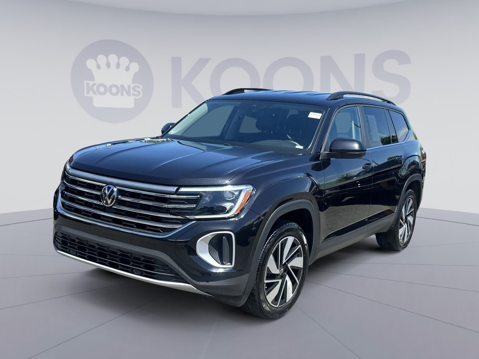 Used 2024 Volkswagen Atlas SE FWD image 5