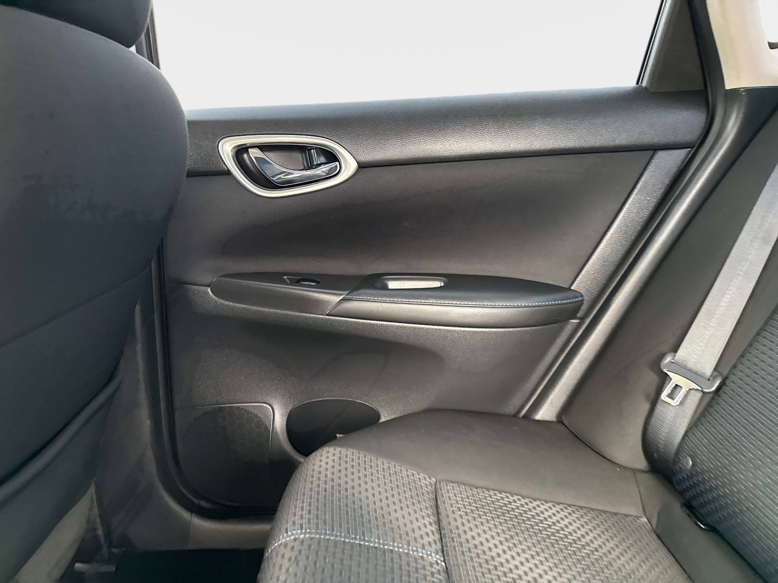 Used 2018 Nissan Sentra SR image 14