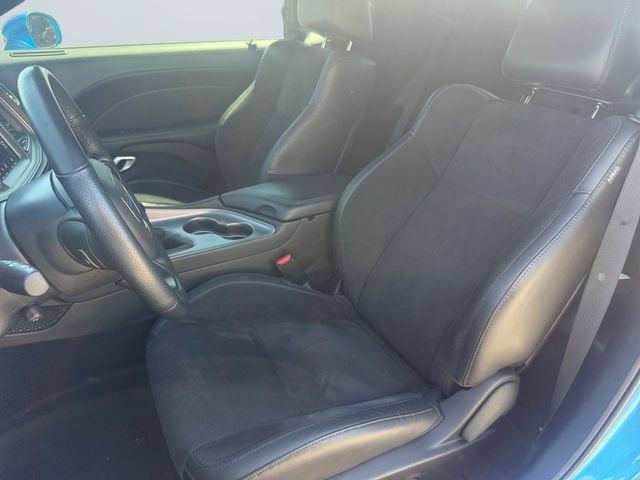 Used 2023 Dodge Challenger R/T w/ Plus Package RWD image 9