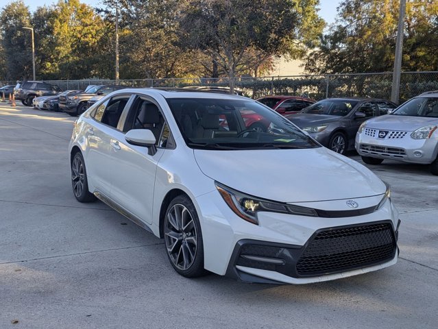 Used 2020 Toyota Corolla SE image 3